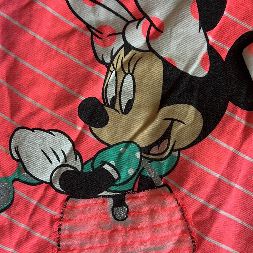 DISNEY OUTFIT - Picture 5 of 7